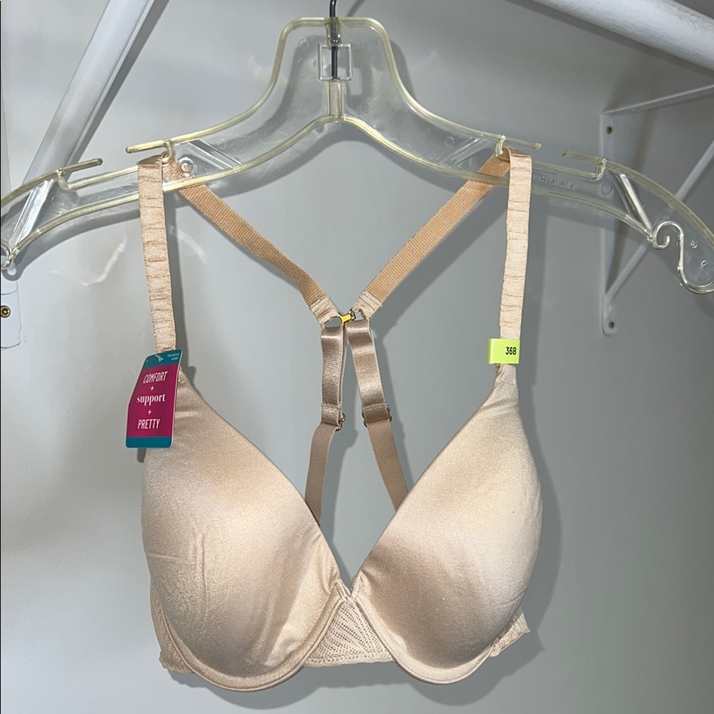 NWT Vanity Fair Women's Beige Bra- 36B